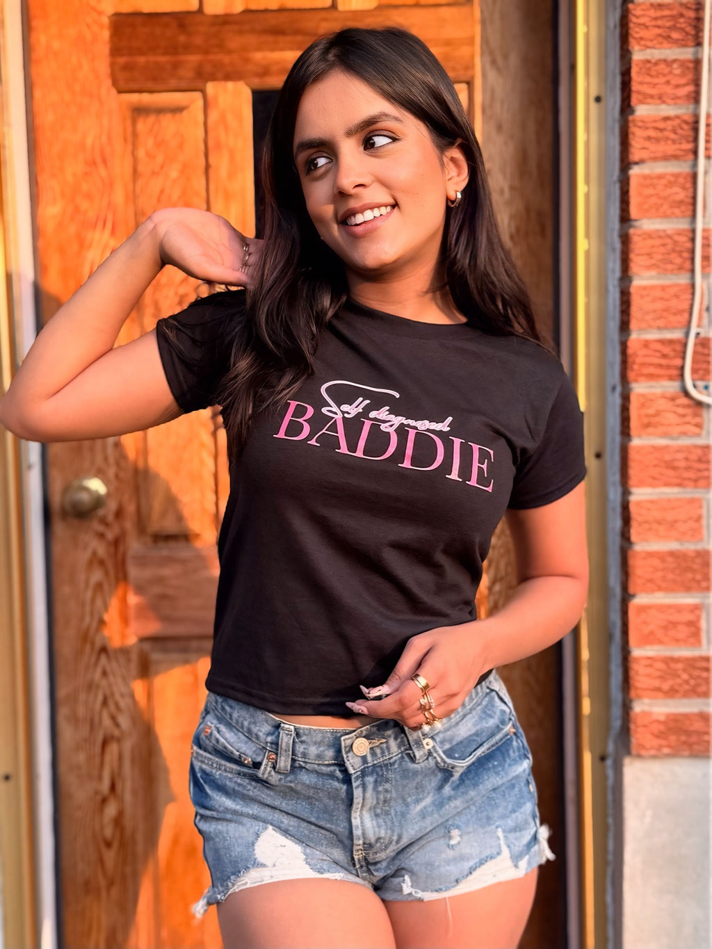 SELF DIAGNOSED BADDIE - Cropped T-shirt